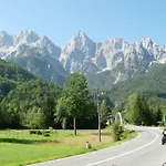 Apartment Mit Balkon By Interhome