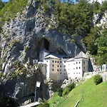 Apartment Mit Balkon By Interhome